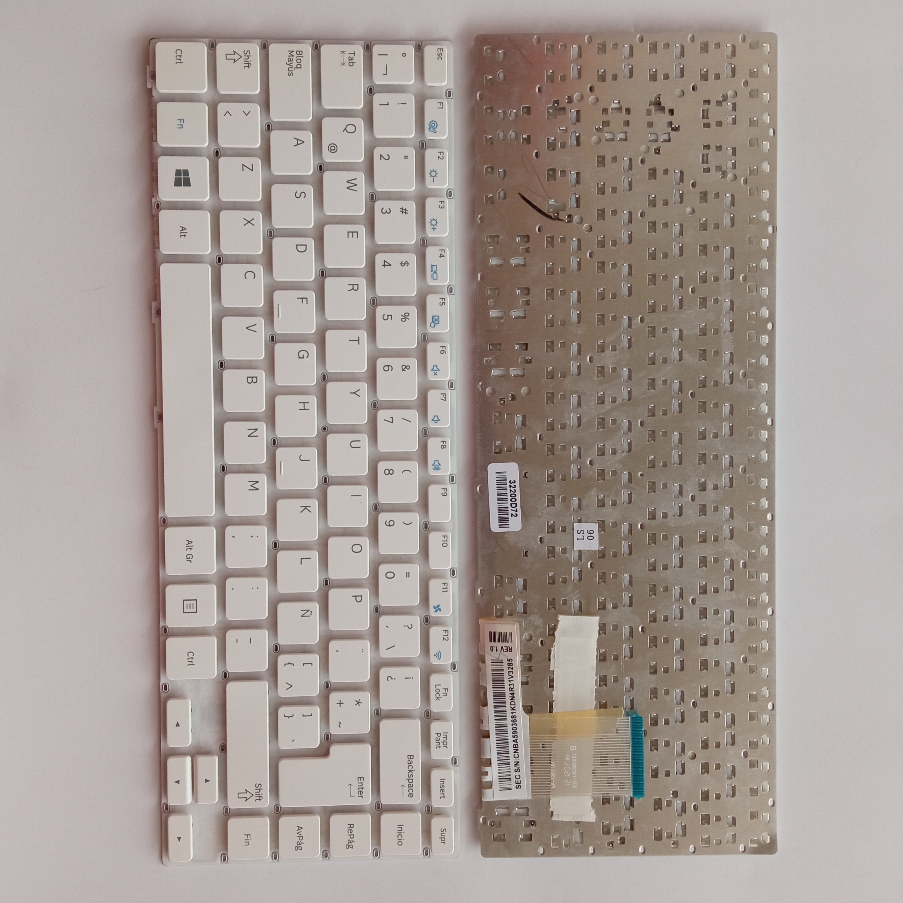Picture of New Replacement Laptop Keyboard For SAMSUNG 370R4E WHITE LA Layout
